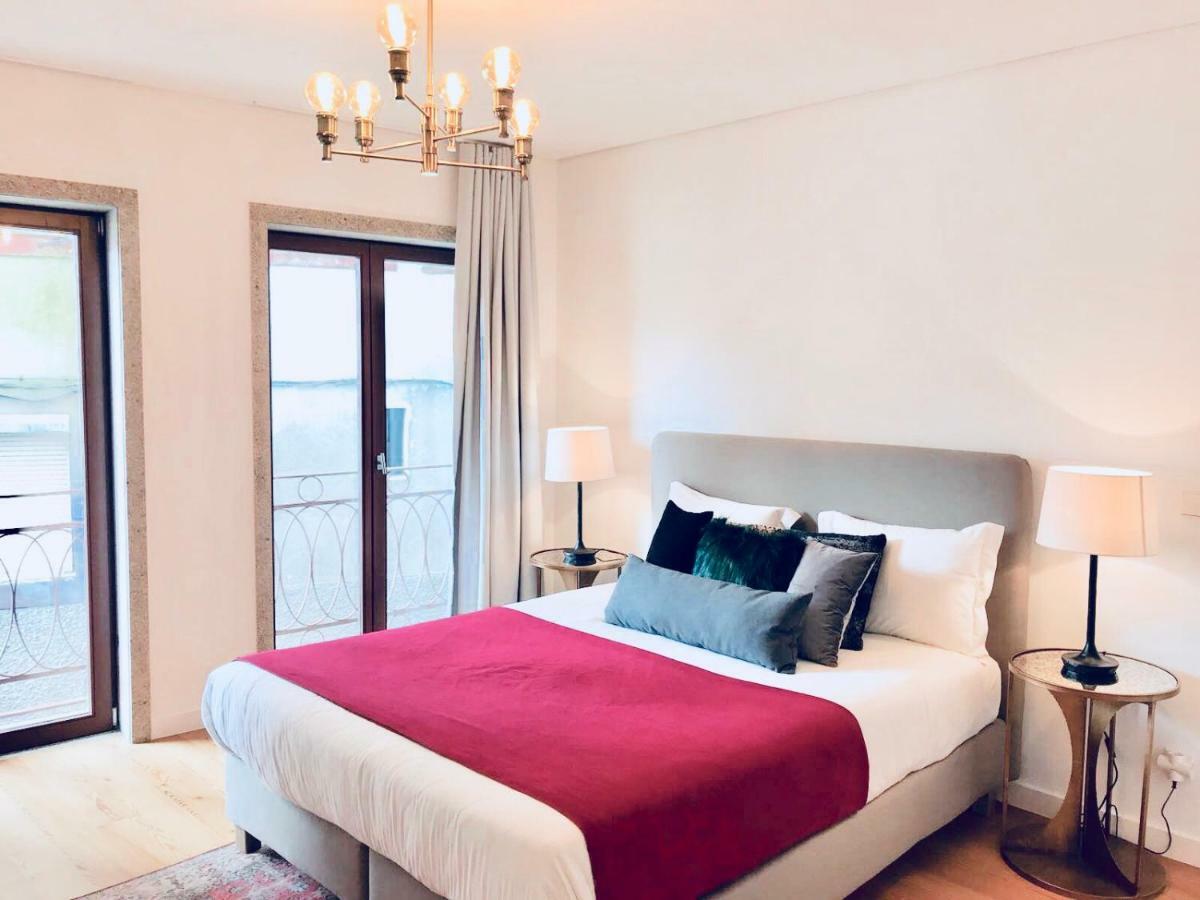 Апартаменты Oporto Chic&Cozy - S. Bento Экстерьер фото